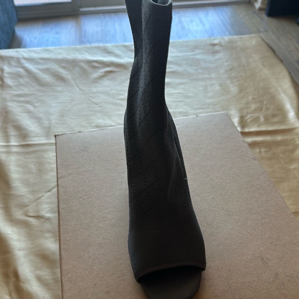 Open Toe sock above the ankles bootie